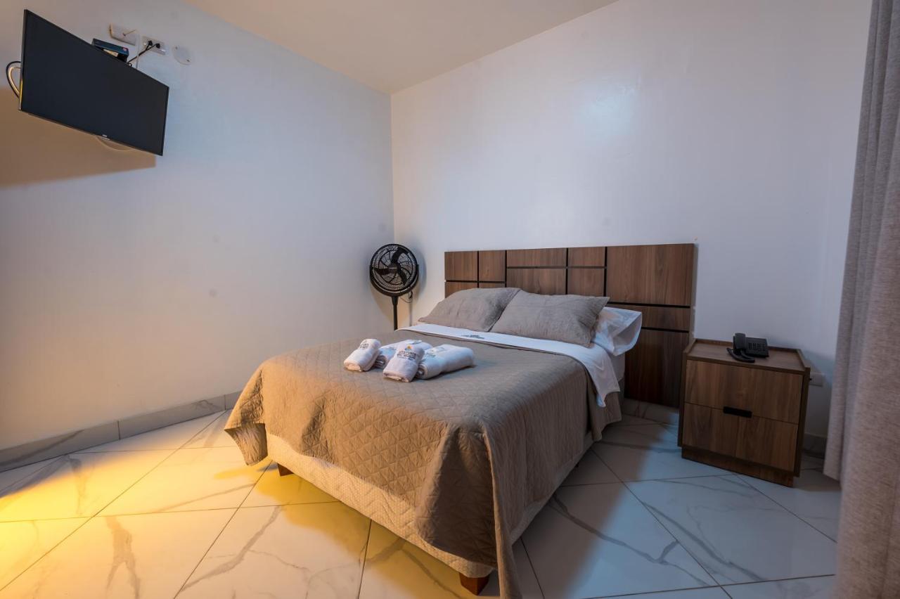 Los Esteros Hostal Уанчако Екстер'єр фото